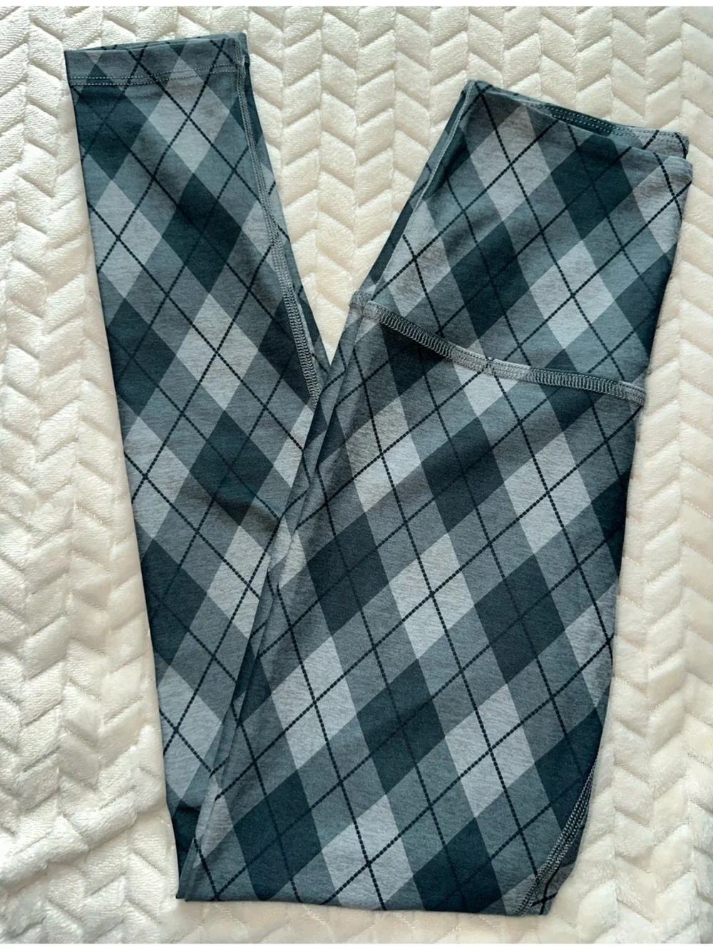 Beyond Yoga Grey Plaid Inseam 25” Size XS - Picture 1 of 8